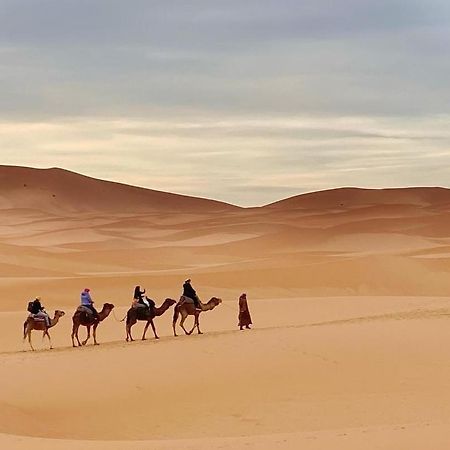 Erg Chegaga Camp Excursions Hotell M'Hamid Eksteriør bilde